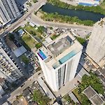 Apartamento Vista Al Mar Torre 811 Piscina Familiar Aparta Suits